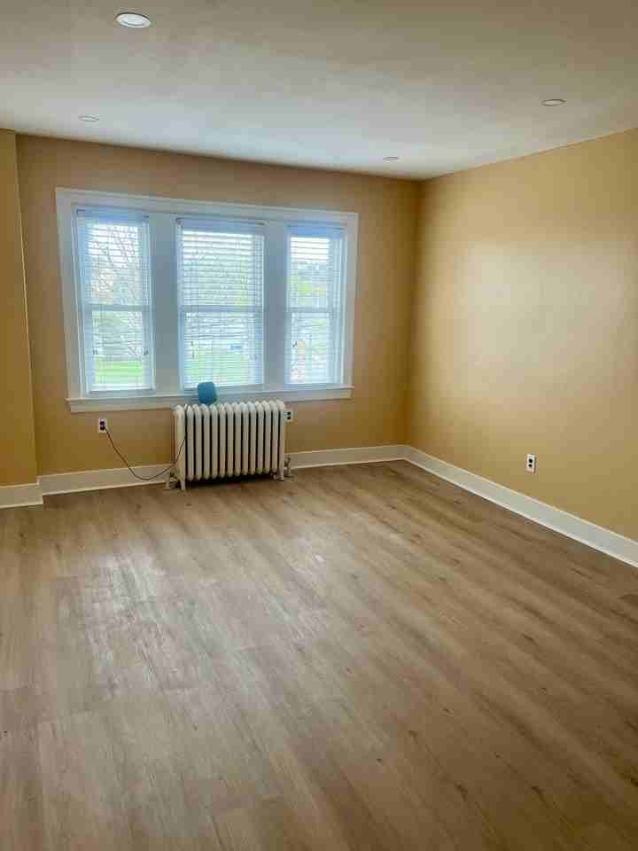 4927 Wissahickon Ave #2 - Photo 2 of 19