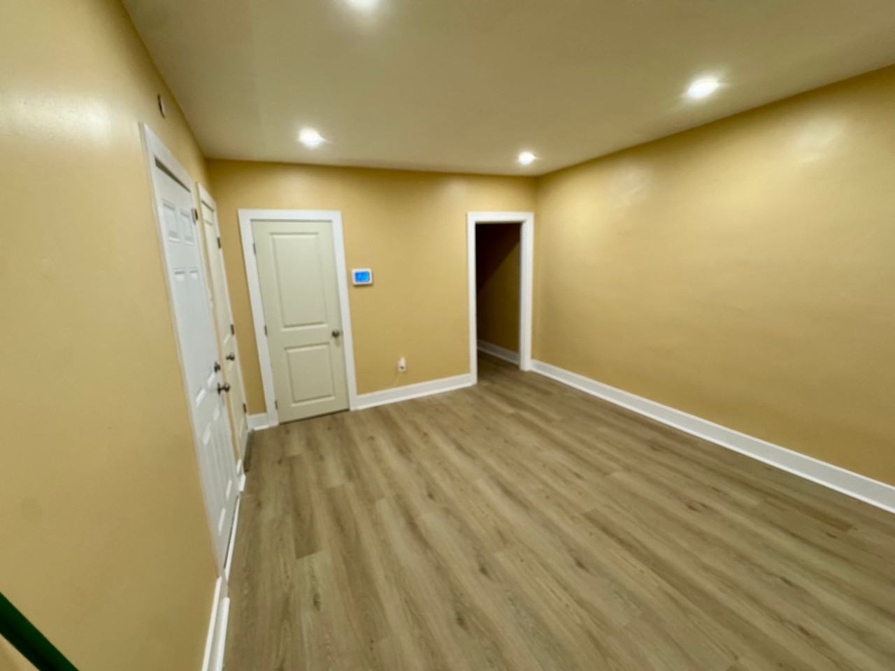 4927 Wissahickon Ave #2 - Photo 5 of 19