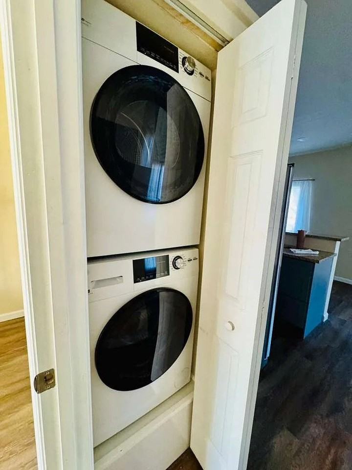 314 N 6th St - Photo 7 of 9