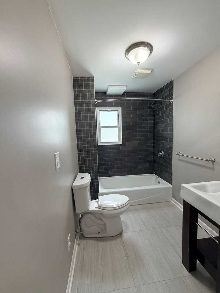 209 Tibbetts Rd #1 - Photo 5 of 7