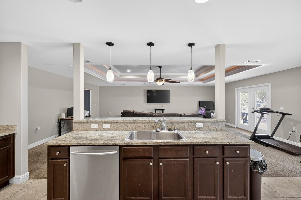 118 Trailwood Ln - Photo 5 of 22