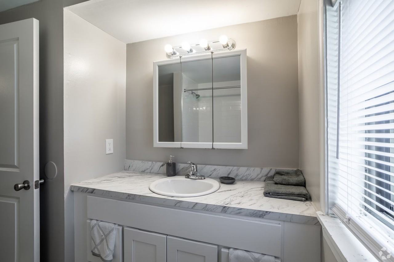 105 Blackwood Clementon Rd #A1 - Photo 5 of 13