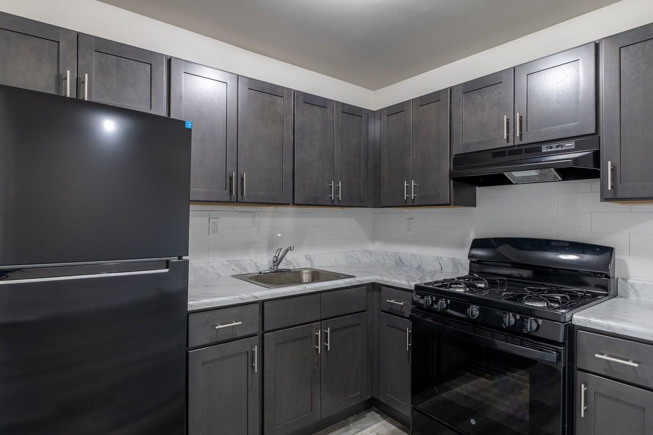 401 E Gibbsboro Rd #A1 - Photo 2 of 17