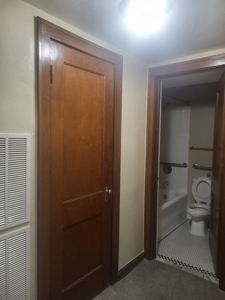 3958 N 22nd St #201 - Photo 3 of 10