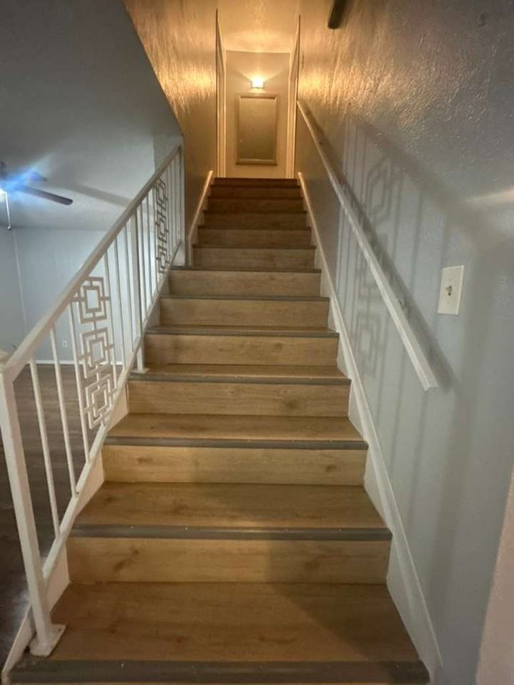 2408 Hollandale Cir #B - Photo 6 of 9
