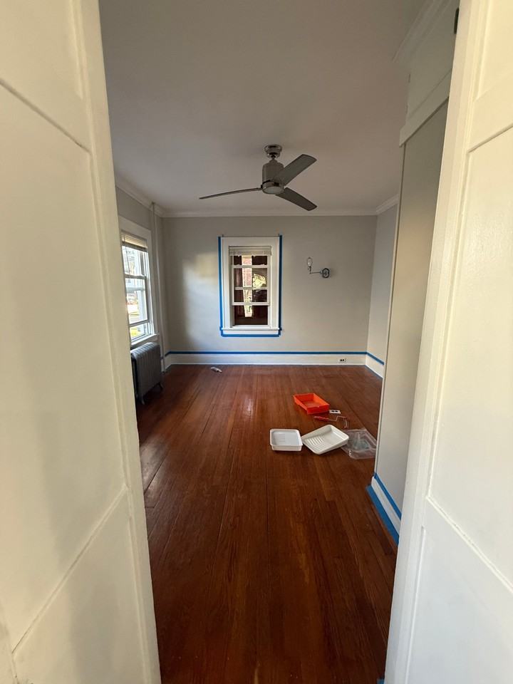 331 W Englewood Ave #1 - Photo 7 of 15