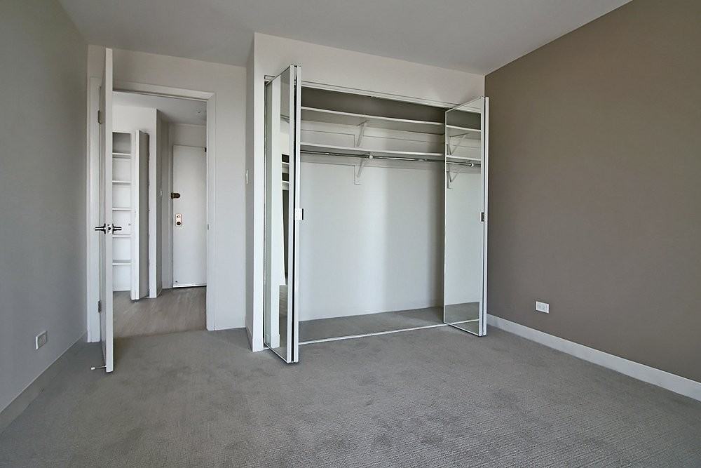 900 S Ashland Ave - Photo 7 of 14