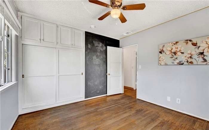 11120 Townley Dr - Photo 2 of 16