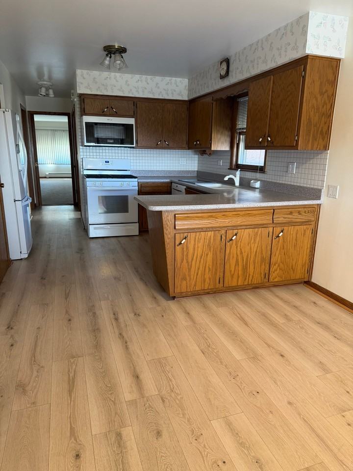 6614 W Devon Ave #1 - Photo 2 of 12