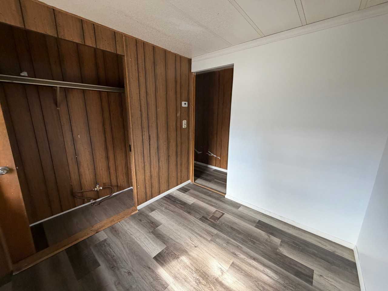 227 4th St N - Photo 7 of 20