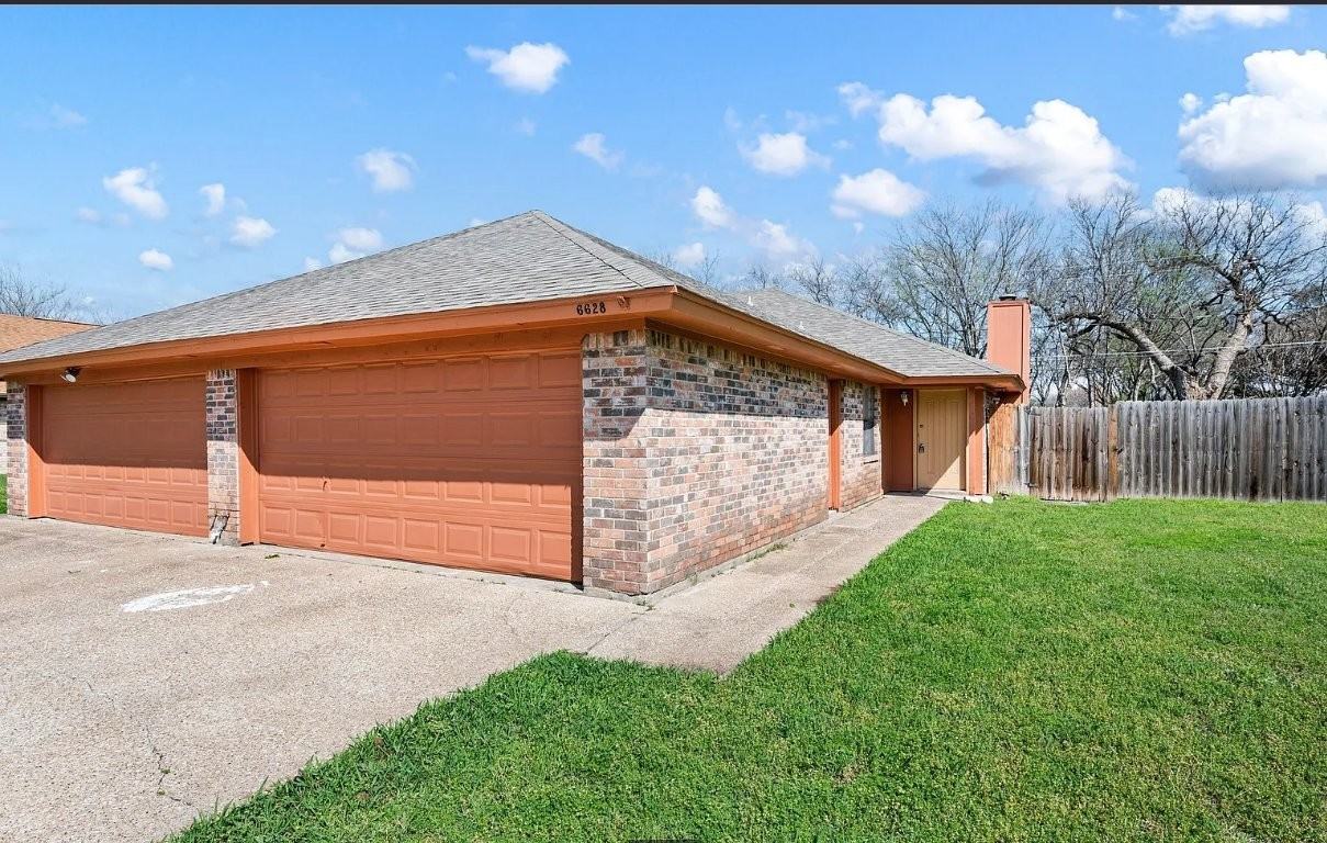 6630 Parkview Ln - Photo 2 of 20