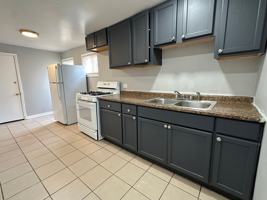 featured image of 1009 N Parkside Ave #2