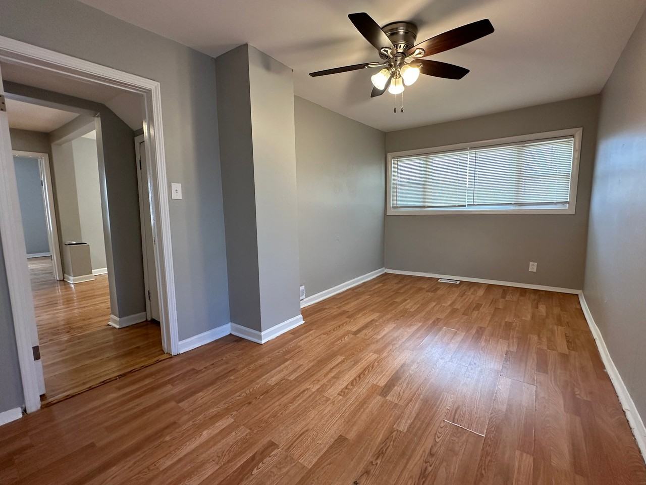 1009 N Parkside Ave #2 - Photo 2 of 8