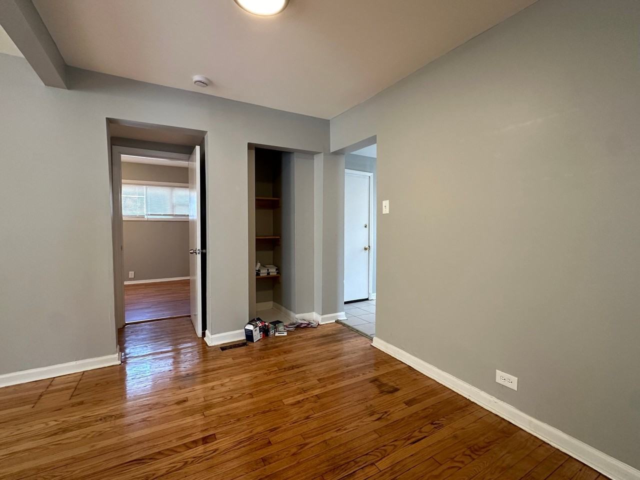 1009 N Parkside Ave #2 - Photo 3 of 8