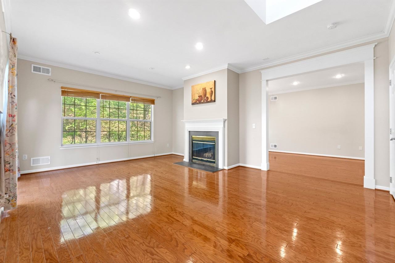 40 Four Oaks Rd - Photo 2 of 20