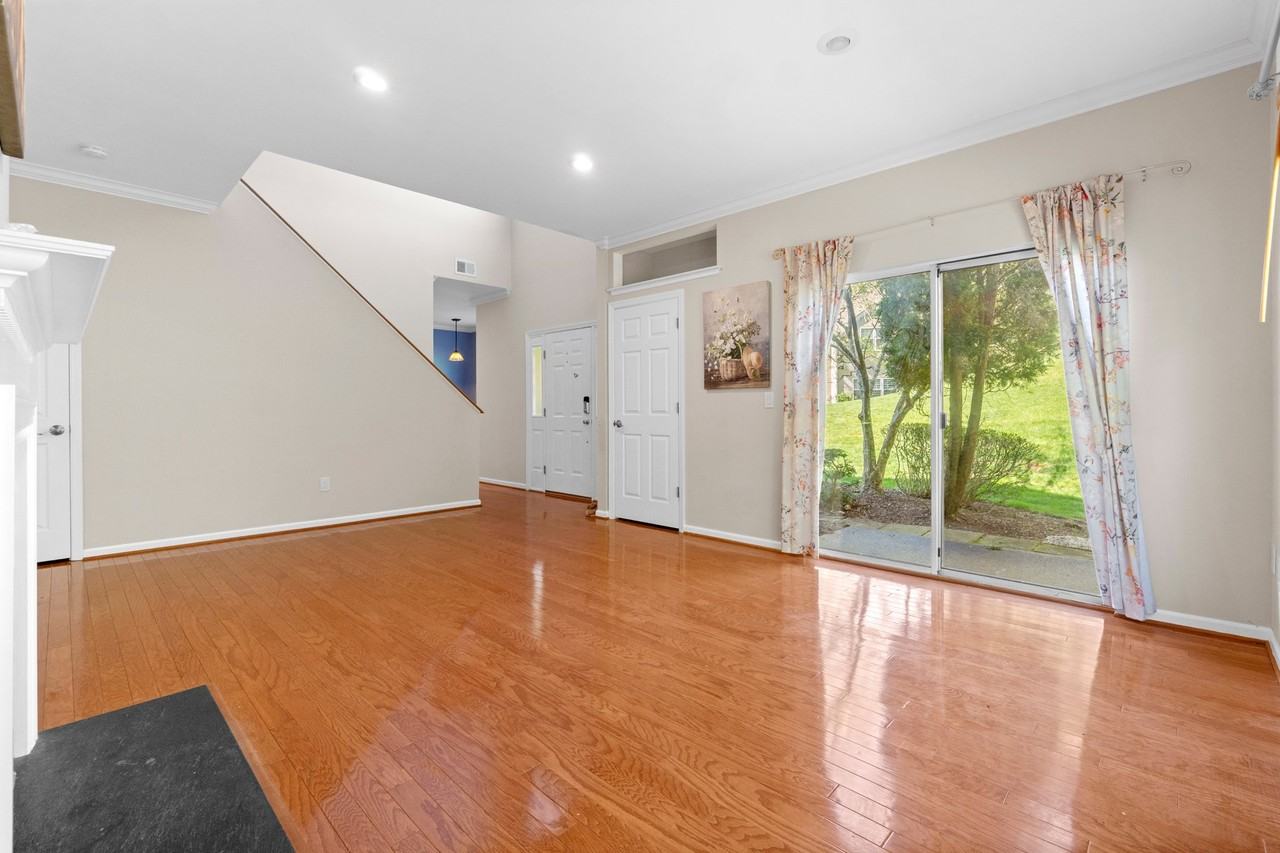 40 Four Oaks Rd - Photo 3 of 20