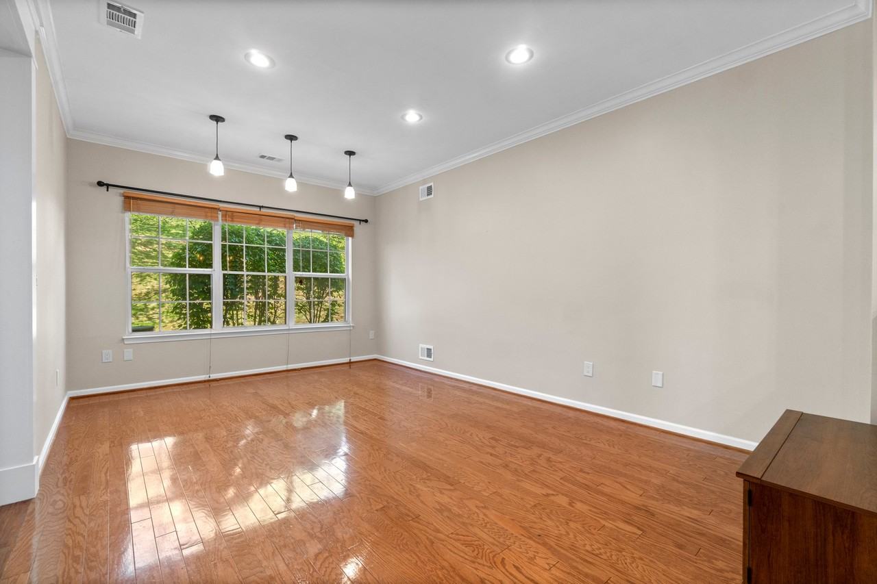 40 Four Oaks Rd - Photo 5 of 20