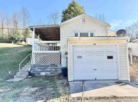 featured image of 818 Victory Ave #818A