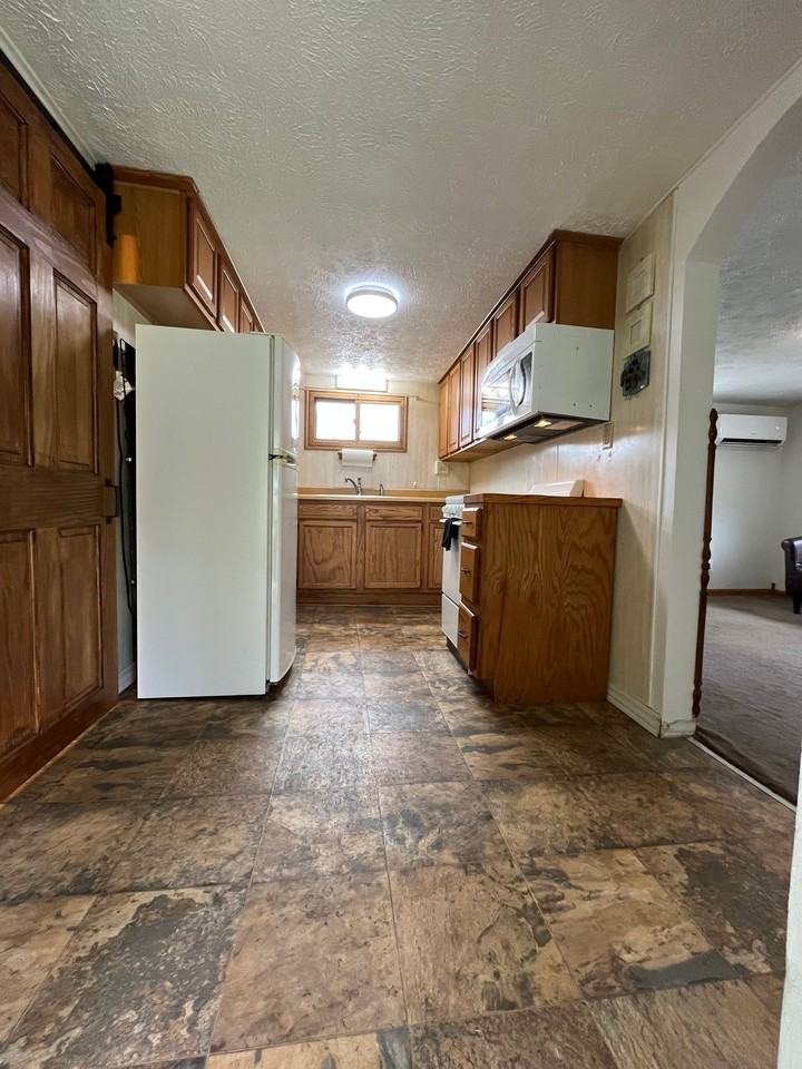 818 Victory Ave #818A - Photo 6 of 13