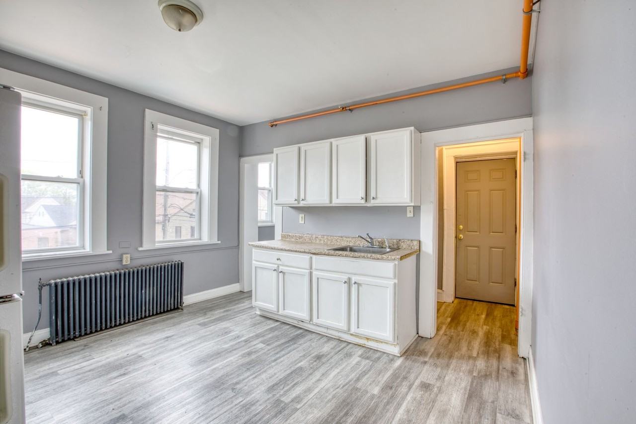 2718 Fairfield Ave Apt 2b #2B - Photo 6 of 21