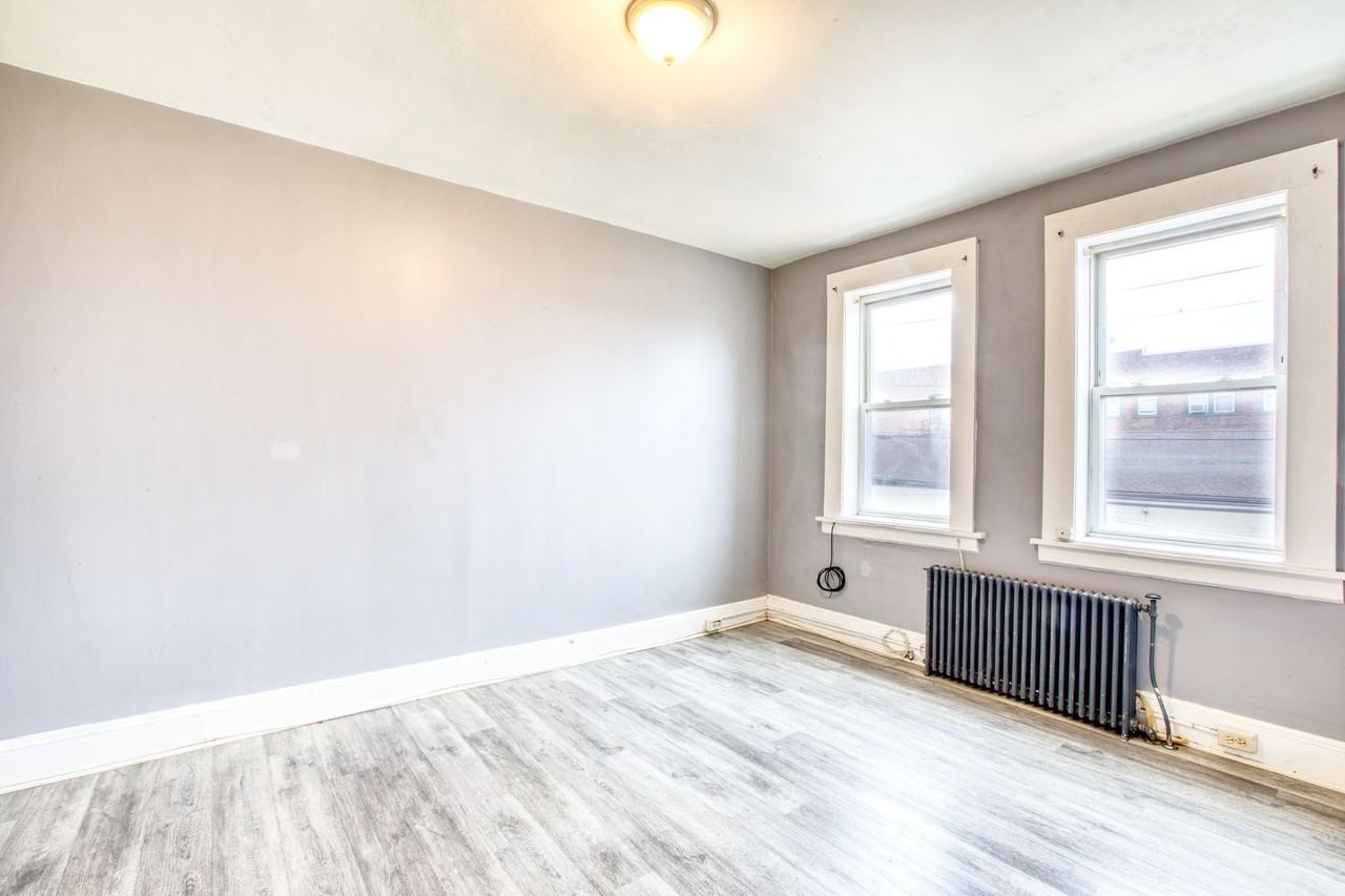 2718 Fairfield Ave Apt 2b #2B - Photo 7 of 21