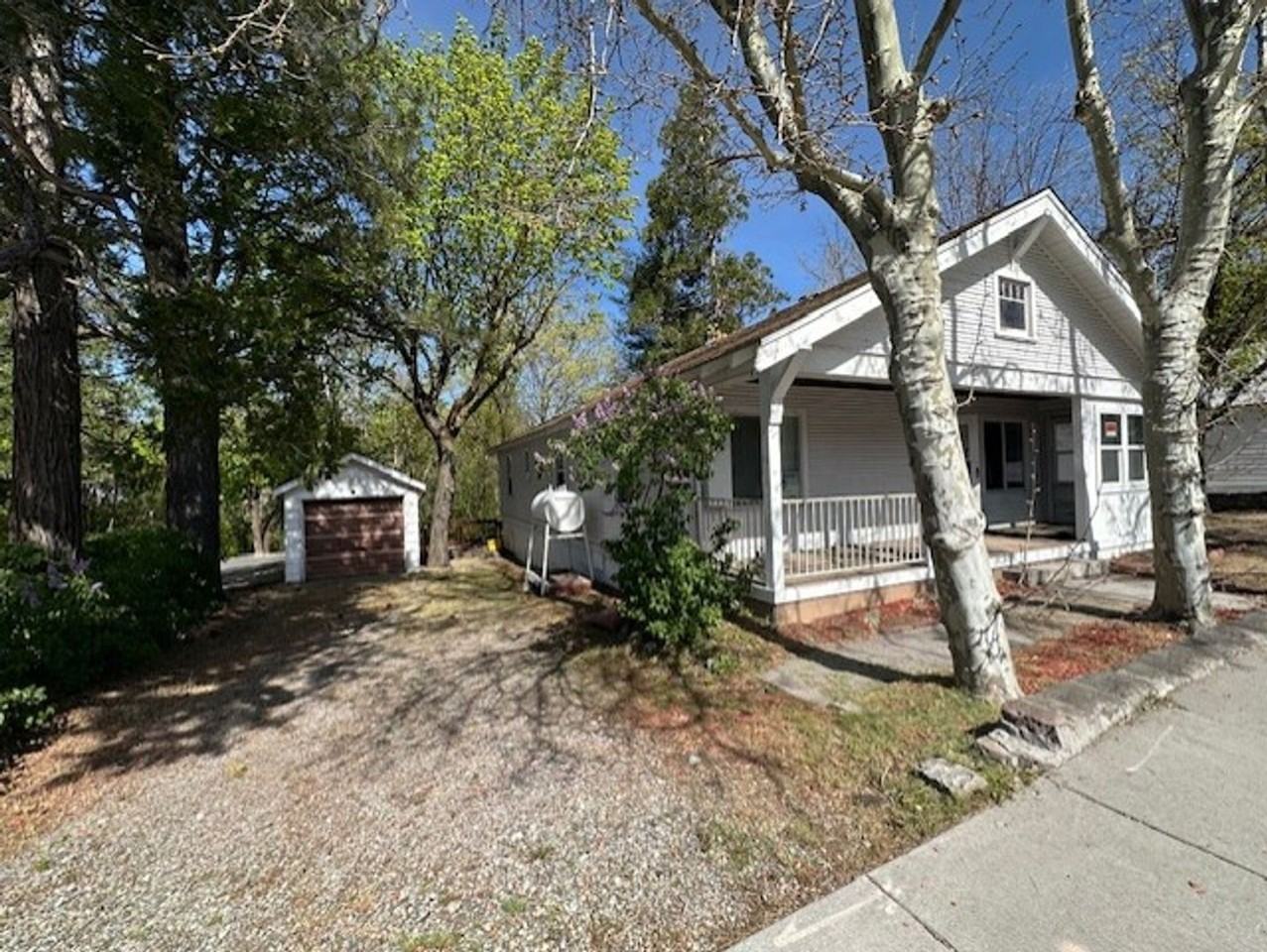 142 S Weed Blvd - Photo 6 of 21