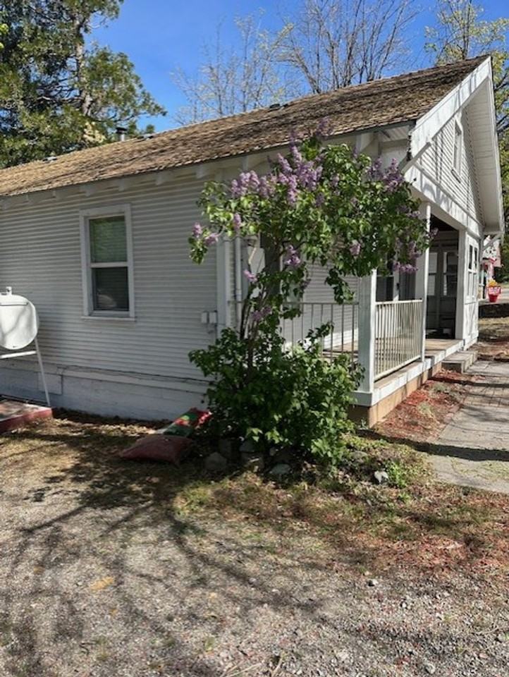 142 S Weed Blvd - Photo 7 of 21