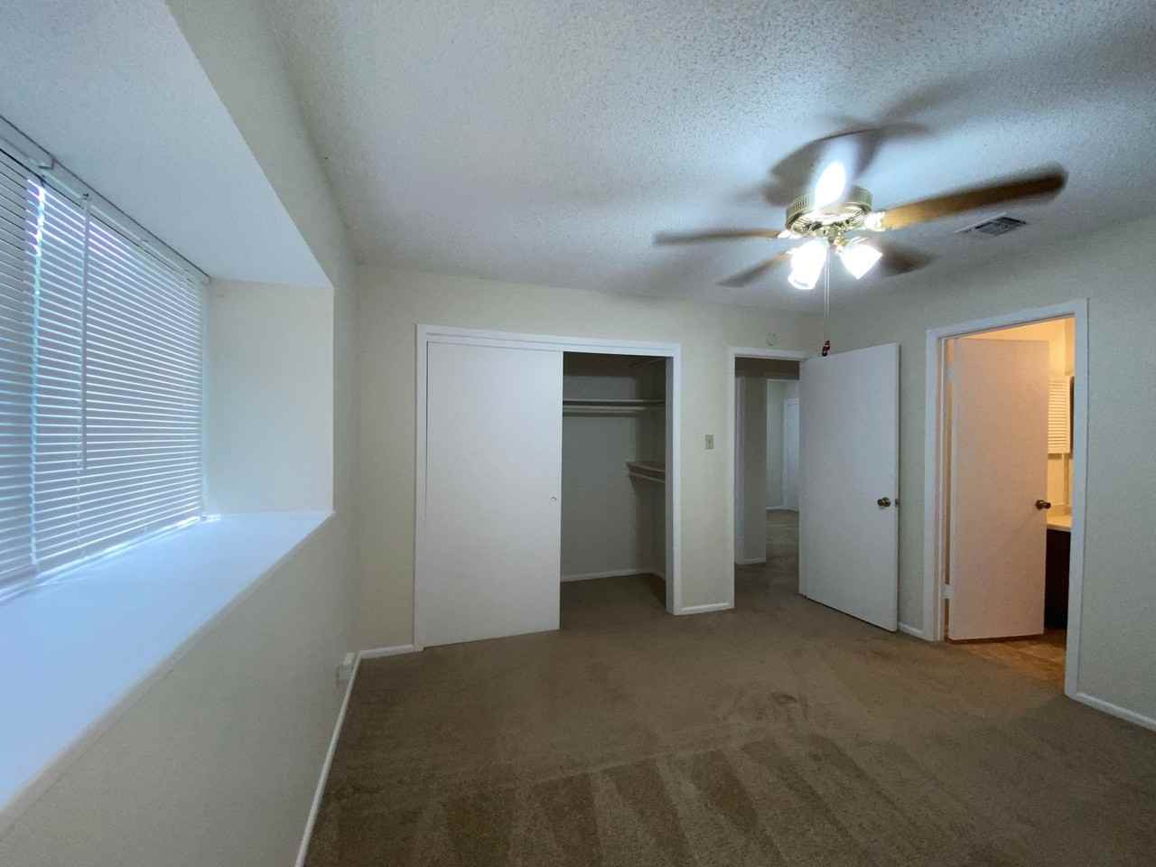 7214 Rimwood - Photo 5 of 7