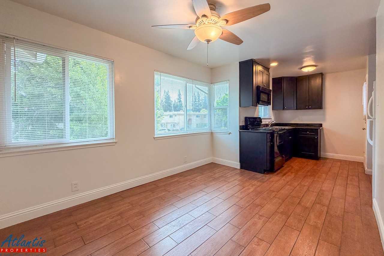 Alden Way 3537 - Photo 4 of 21