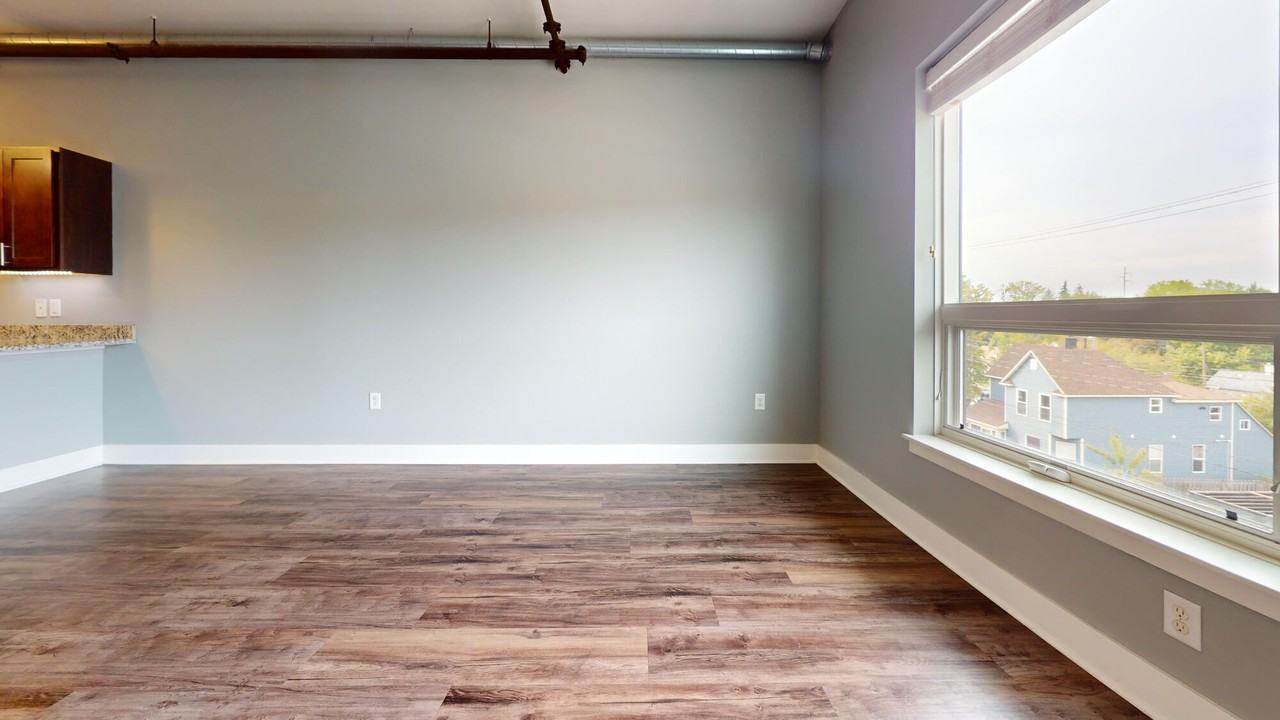 Lofts on Michigan - Photo 5 of 8