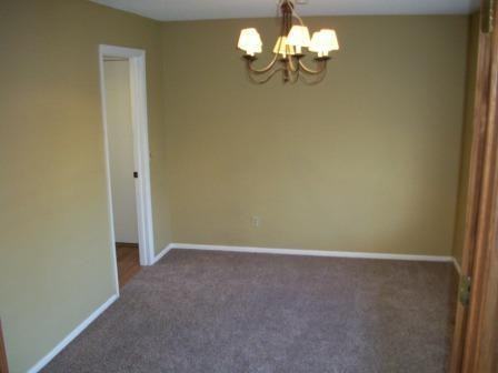 8412 S Sunflower St - Photo 5 of 21