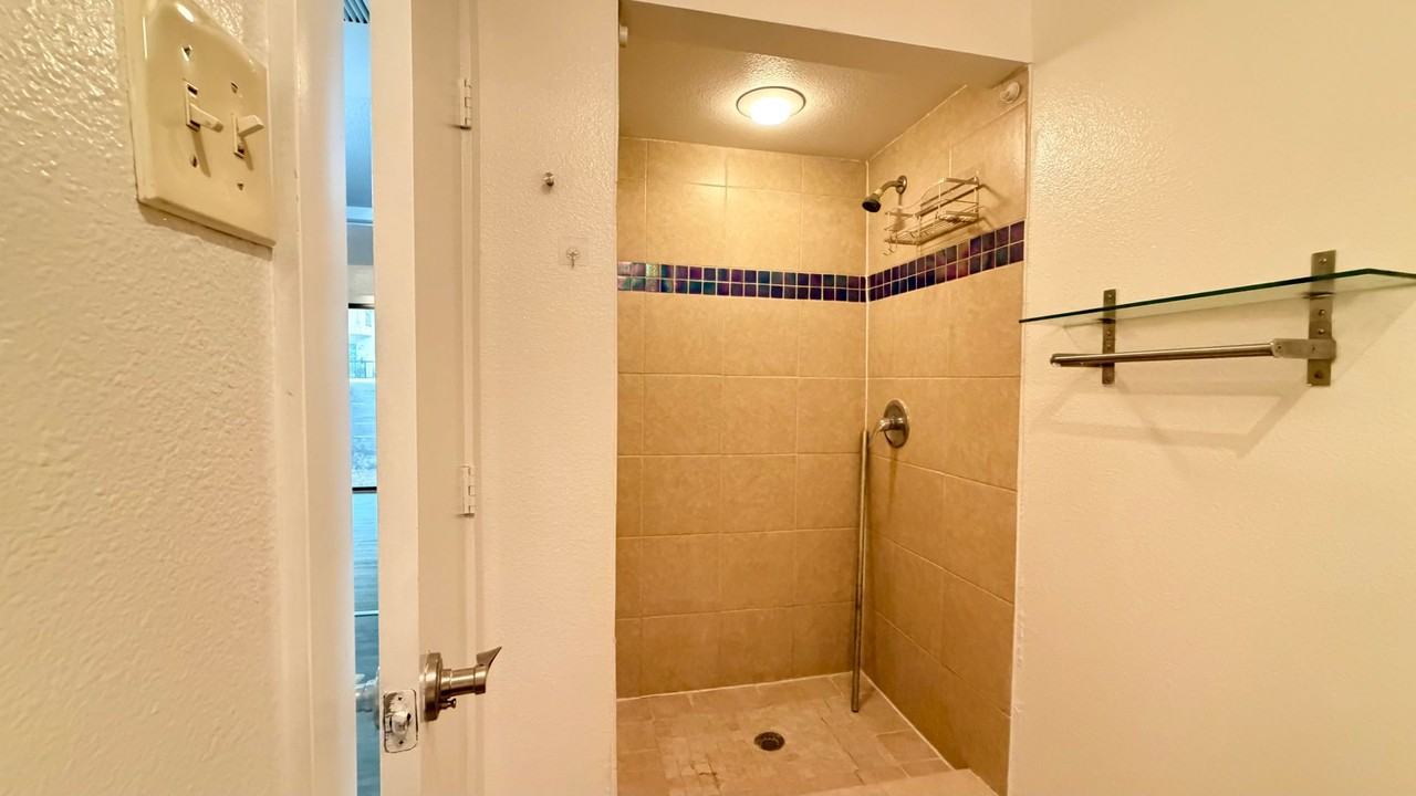 4123 Avondale Ave - Photo 7 of 15