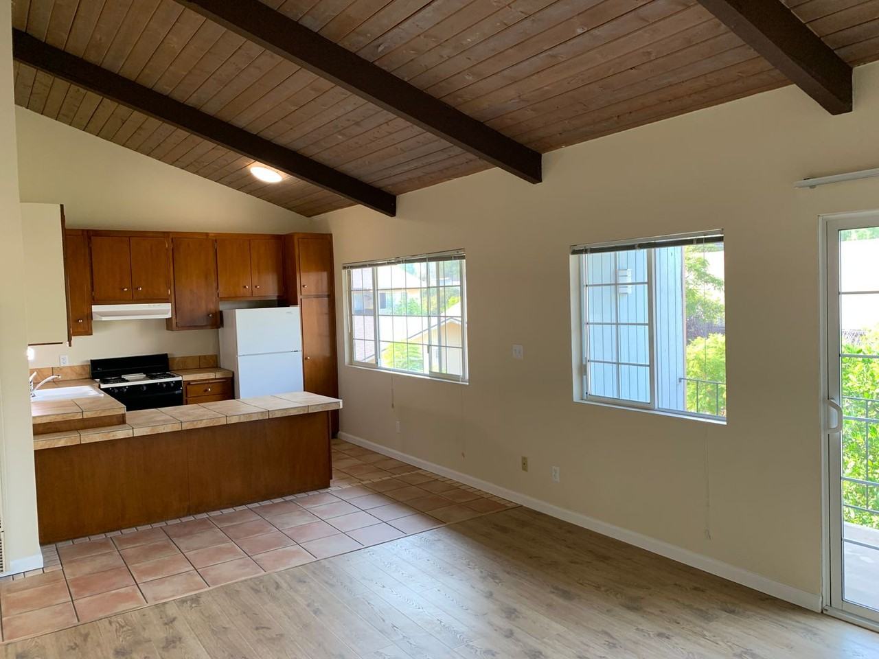 4700 Dexter Drive Apartments and Townhouses - Photo 5 of 50