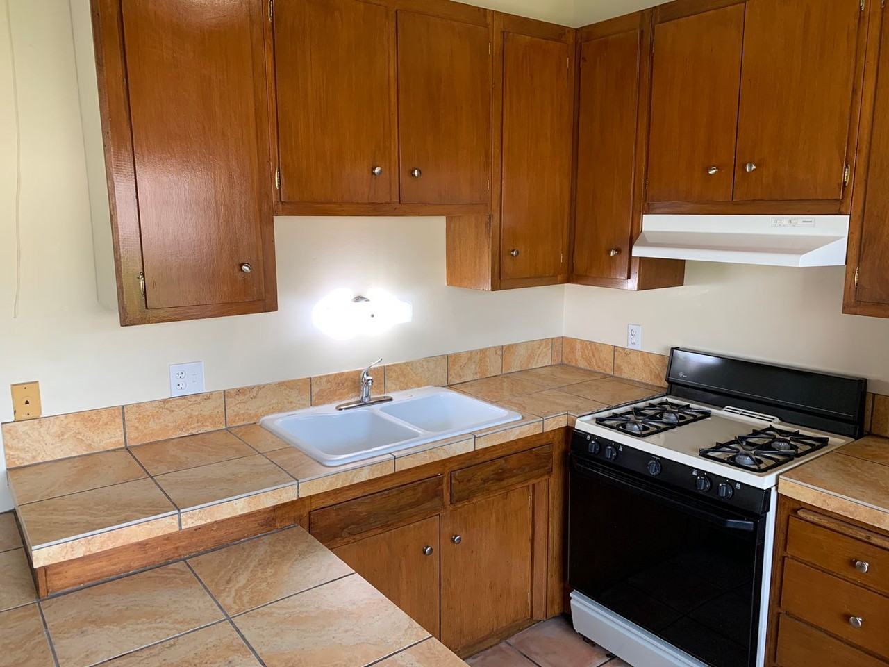 4700 Dexter Drive Apartments and Townhouses - Photo 7 of 50