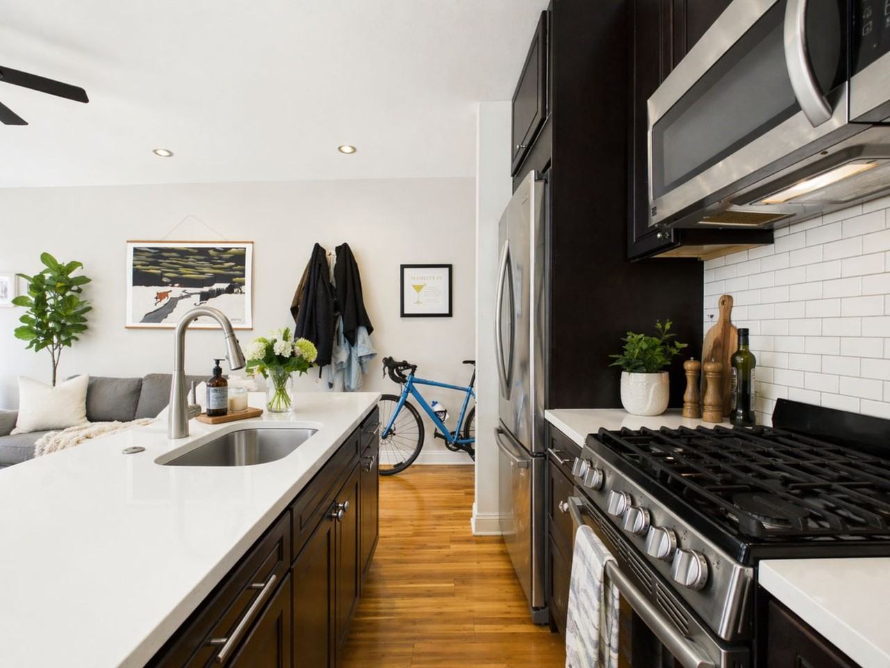 1823 Spruce St Apt 3r #3R - Photo 6 of 11