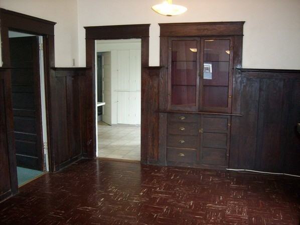 1011 W 11th Ave - Photo 3 of 9