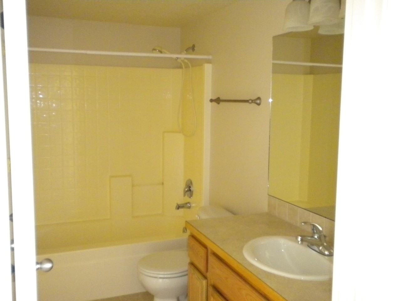 2946 Matt Dr - Photo 3 of 11