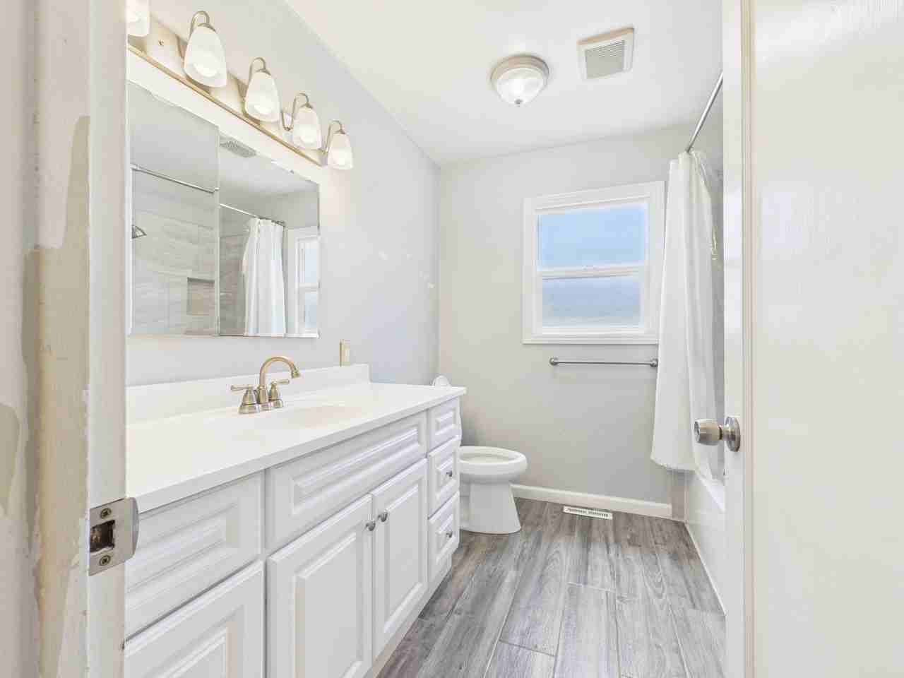 831 Avalon Pl - Photo 7 of 14