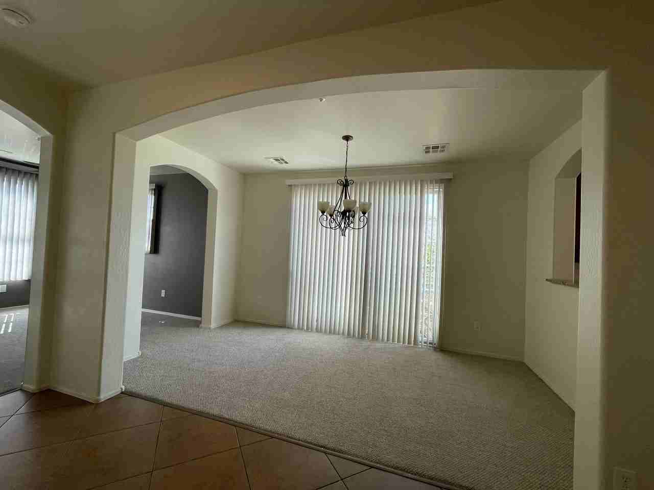 2792 S Bahama Dr - Photo 7 of 32