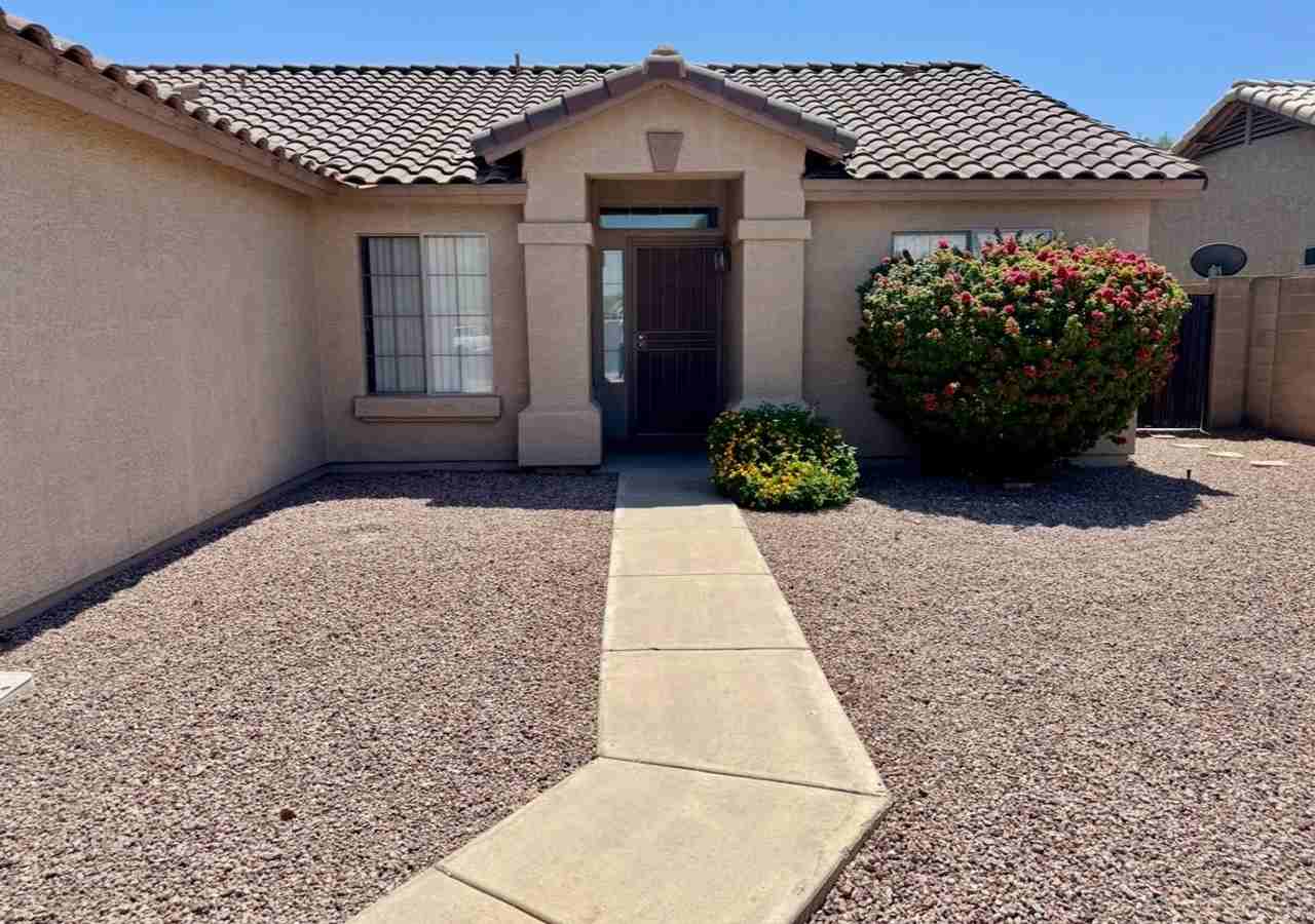 9227 W Purdue Ave - Photo 3 of 30