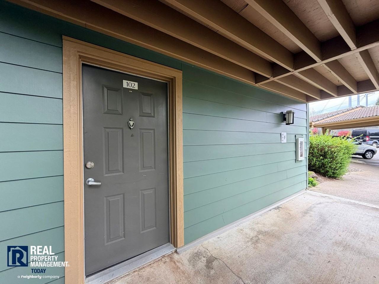 3008 N Narrows Dr #F102 - Photo 5 of 19