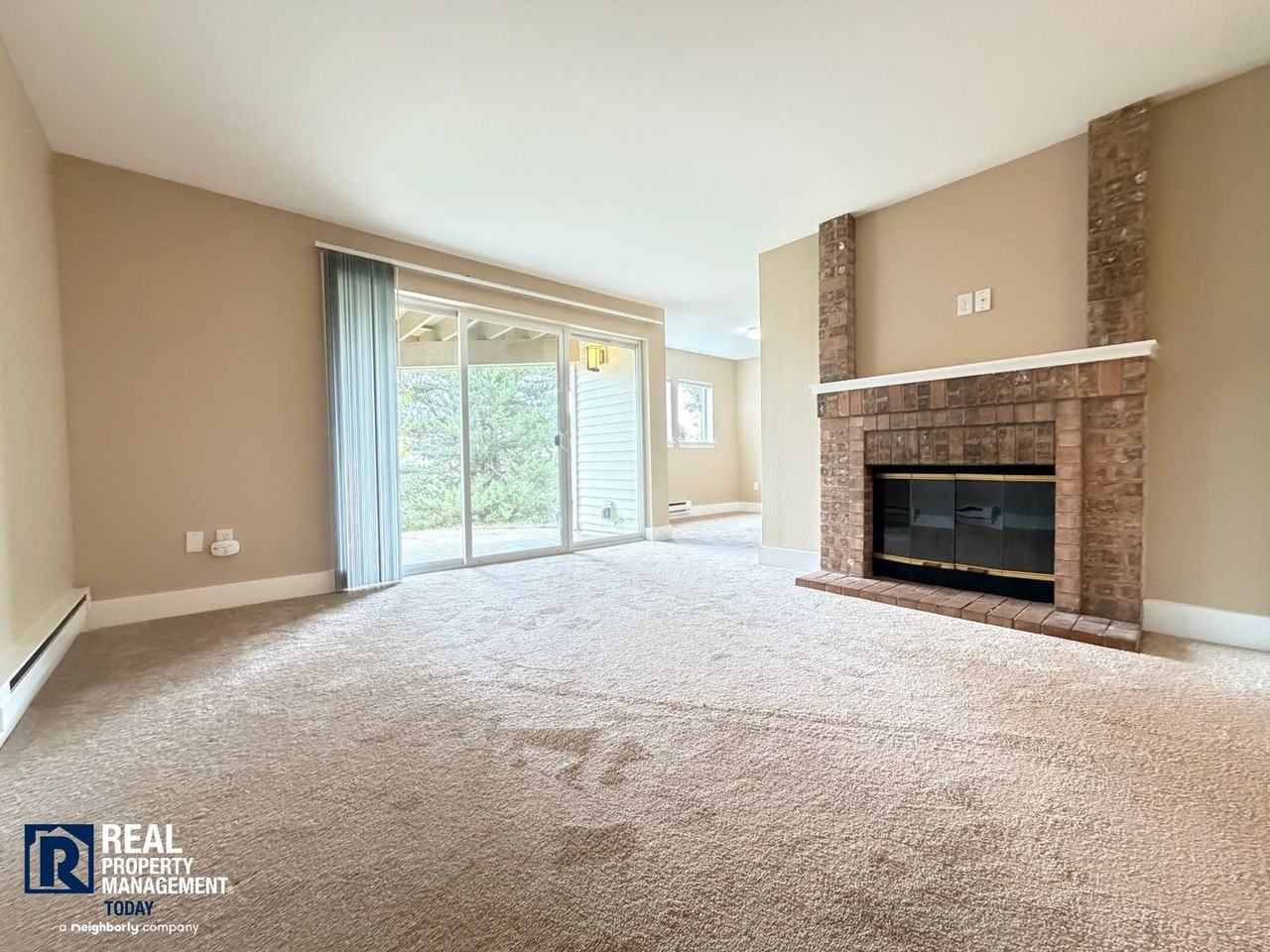 3008 N Narrows Dr #F102 - Photo 6 of 19