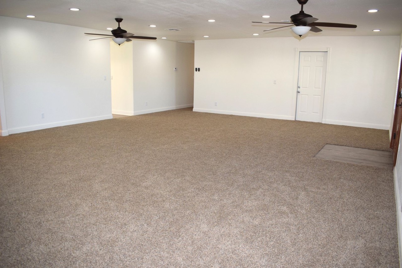 8652 Elk Ridge Way - Photo 2 of 18