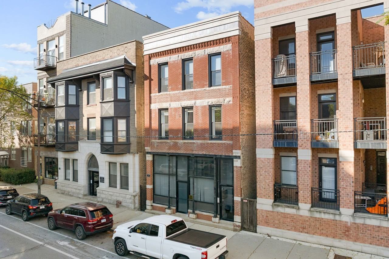 2454 N. Southport - Photo 5 of 6