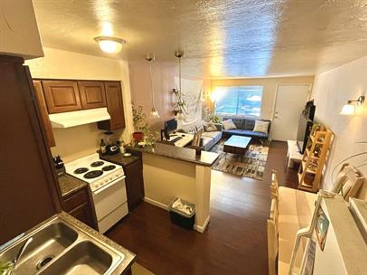 1124 N Tucson Blvd - Photo 4 of 8