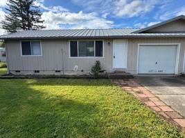 featured image of 826 S Royal Ave