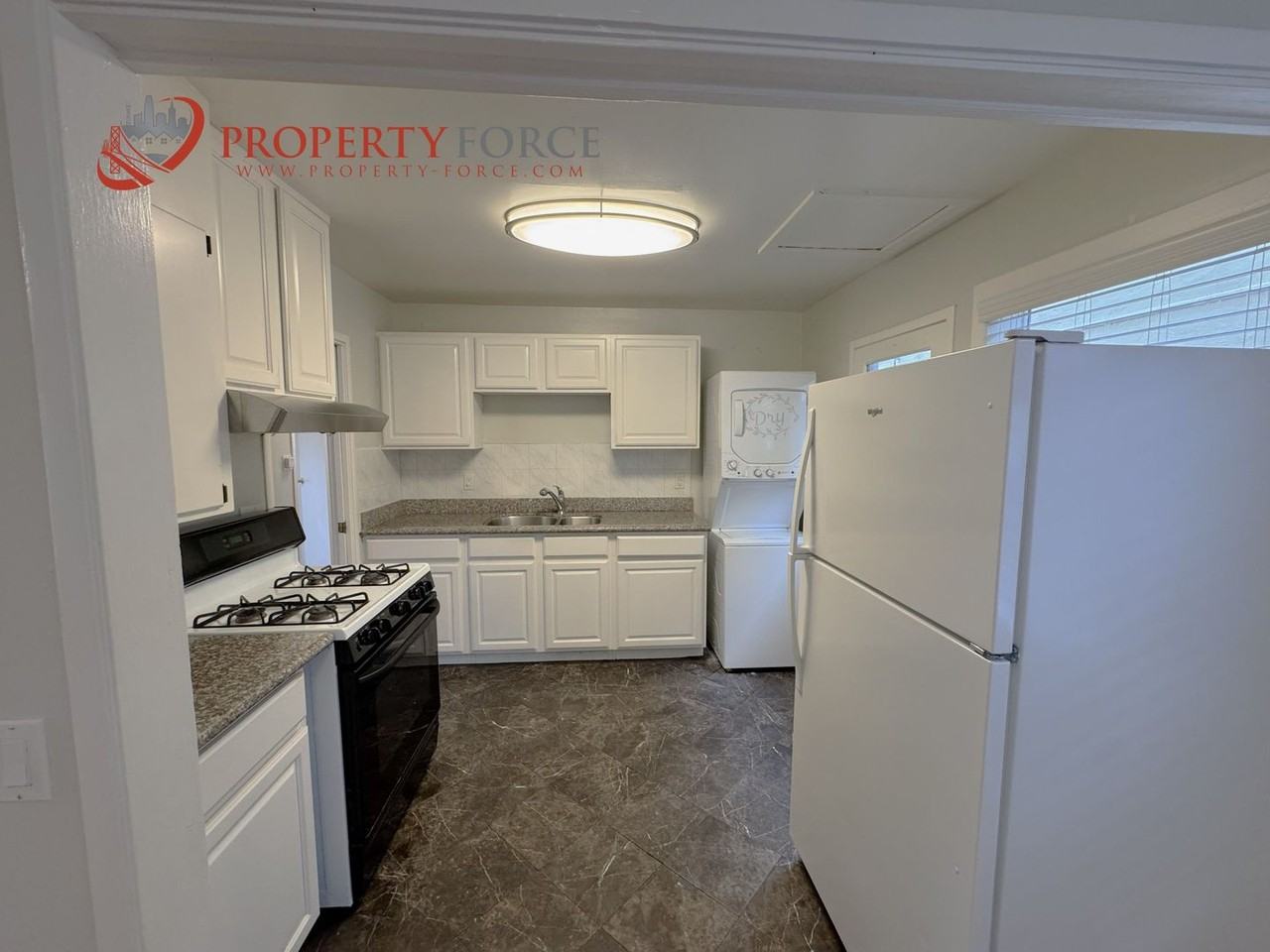 116 Madrone Ave #A - Photo 6 of 17