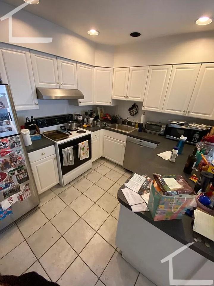 254 Allston St - Photo 2 of 20