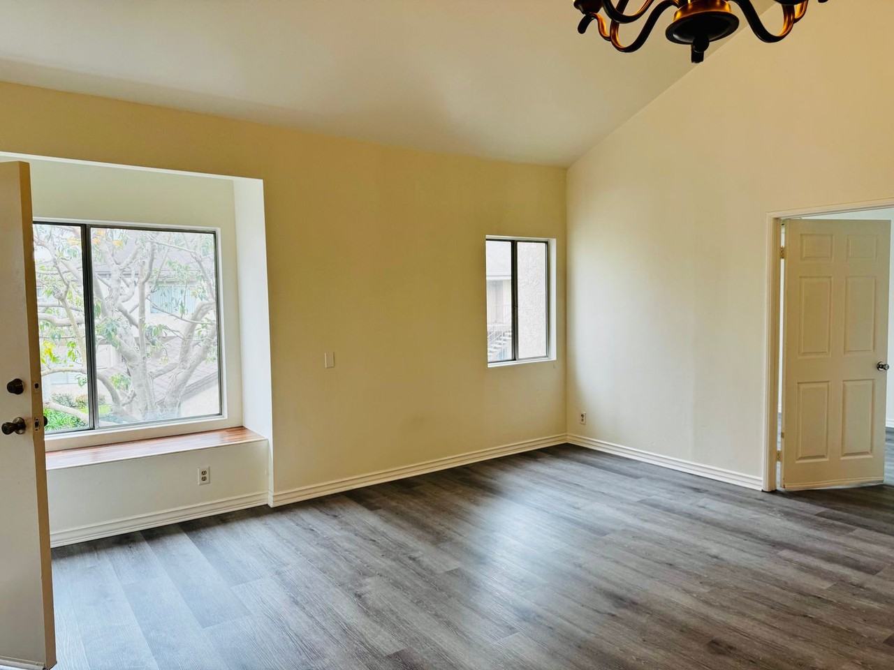 12050 226th St - Photo 3 of 14