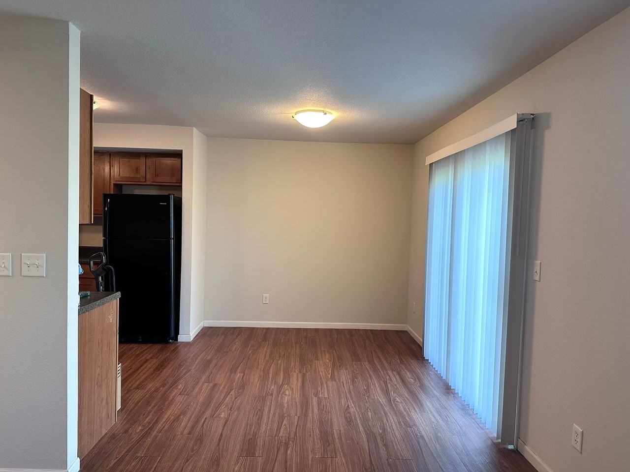 1519 Ne Erin Ct - Photo 6 of 18